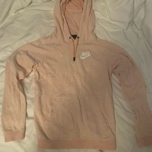 Light pink Nike sweatshirt